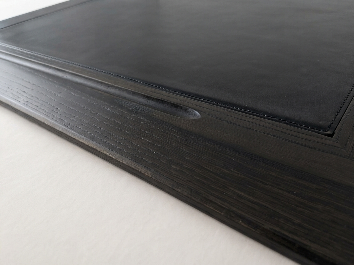 Sottomano in legno con cuoio - immagine 2
